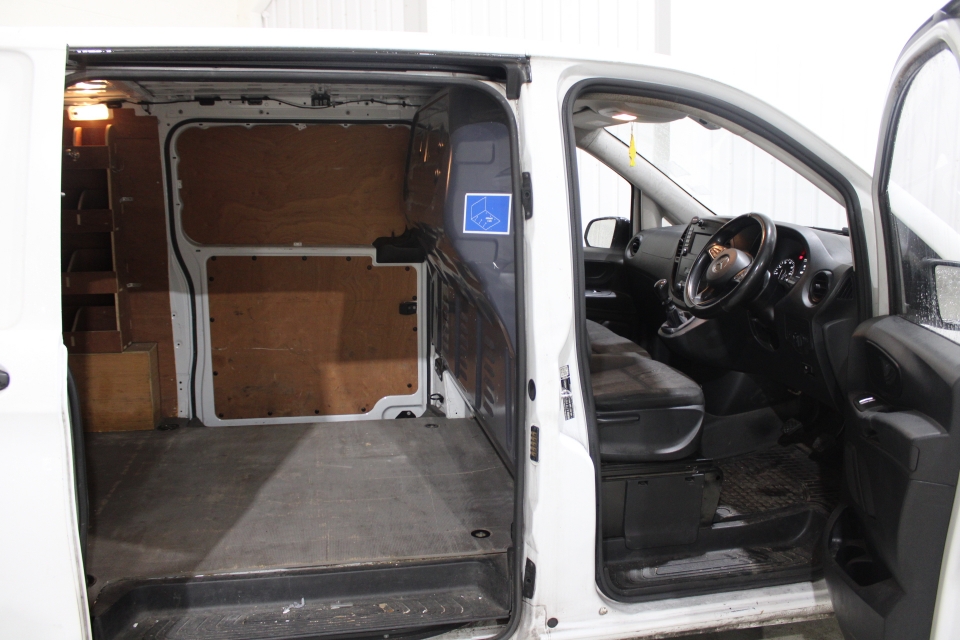 Mercedes-Benz Vito 