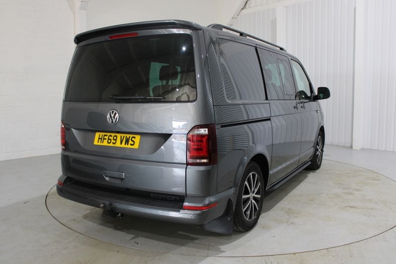 VOLKSWAGEN TRANSPORTER 