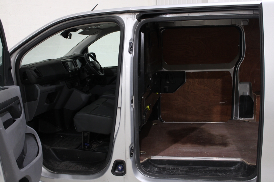 Citroen Dispatch 
