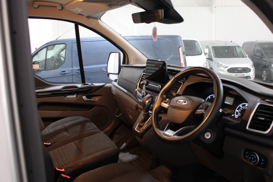 FORD TRANSIT CUSTOM 