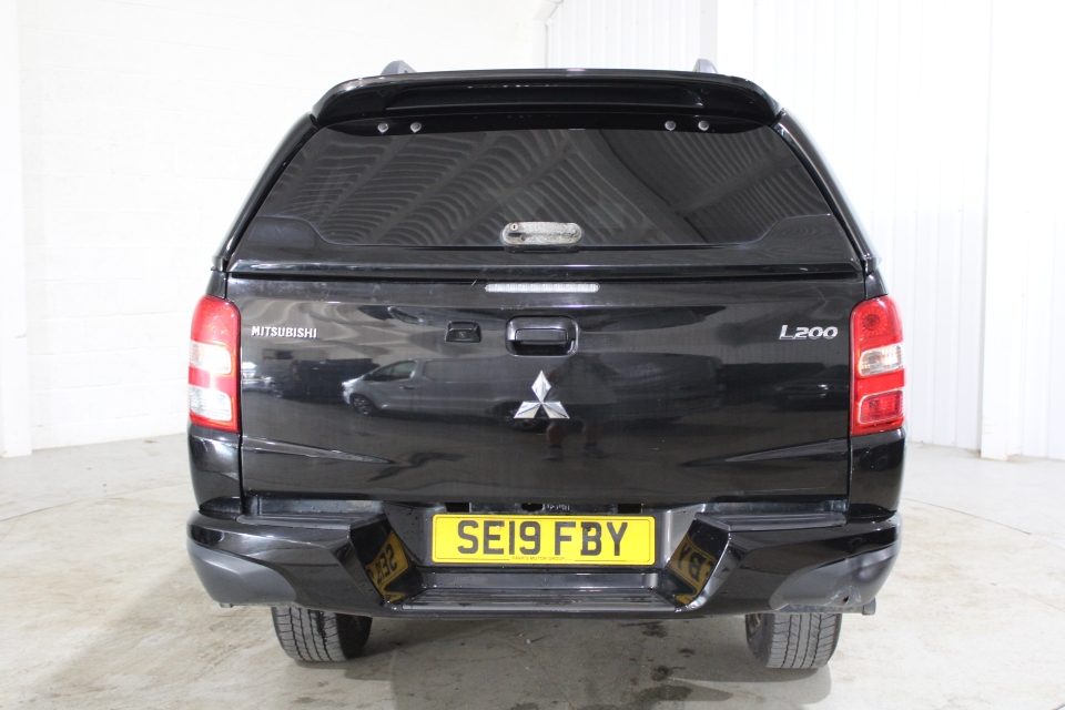 Mitsubishi L200 