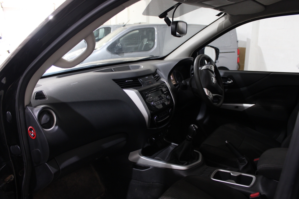 Nissan Navara 