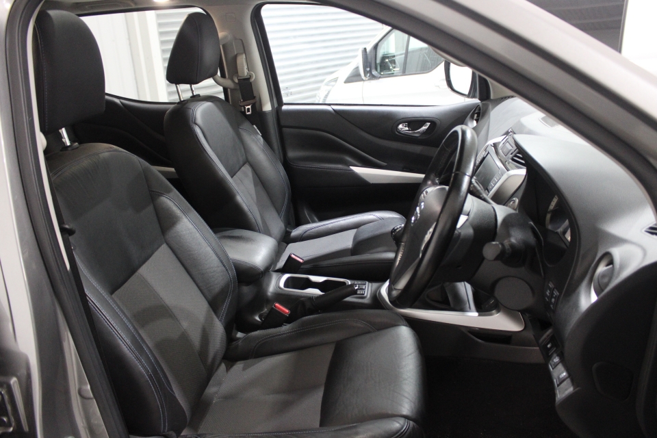 Nissan Navara 