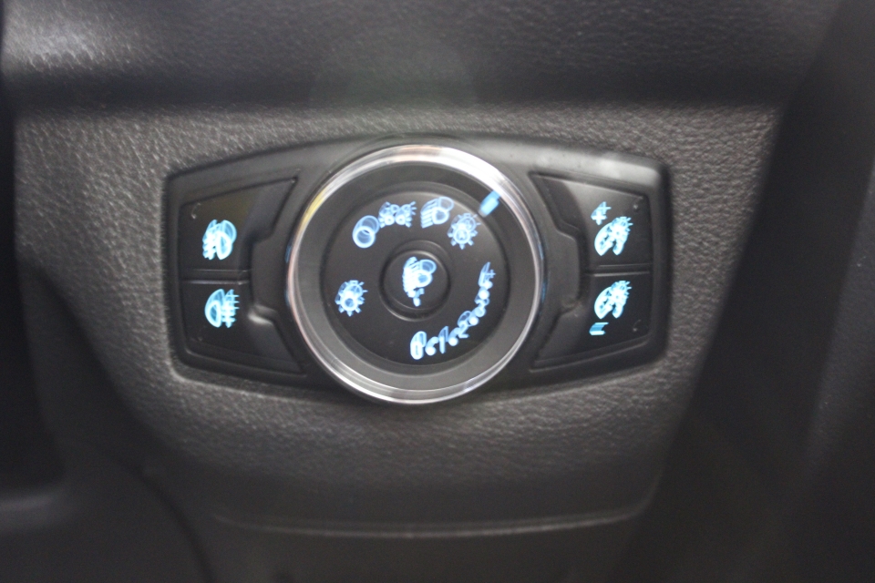 Ford Transit Courier 