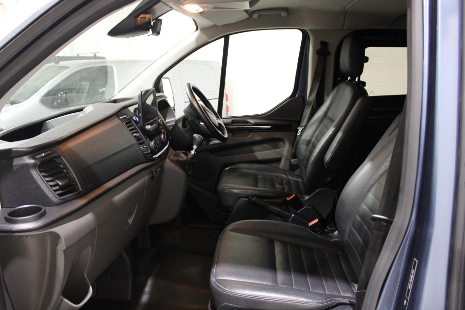 FORD TRANSIT CUSTOM 