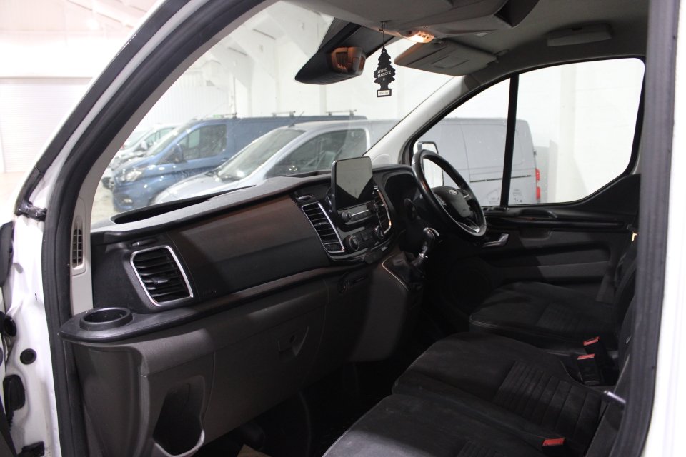 FORD TRANSIT CUSTOM 