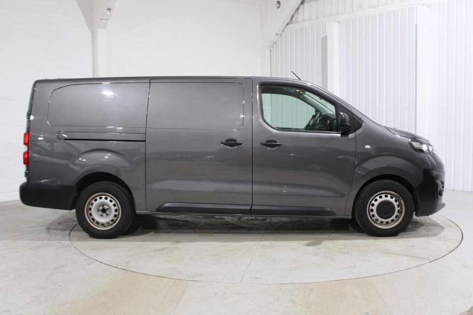 Vauxhall Vivaro 