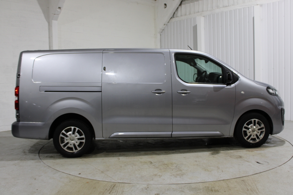 Vauxhall Vivaro 