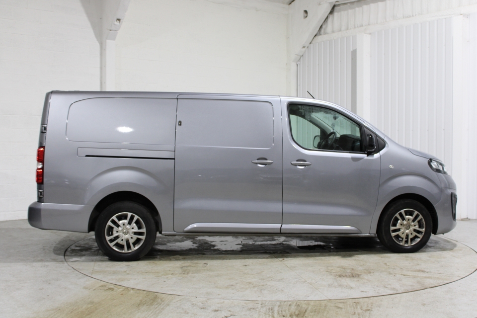 Vauxhall Vivaro 