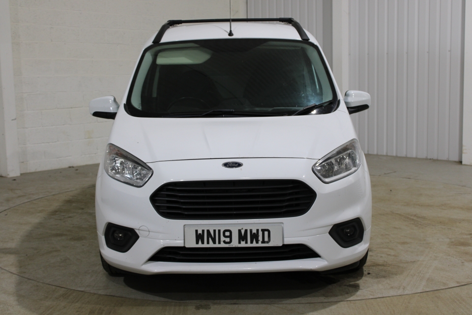 Ford Transit Courier 