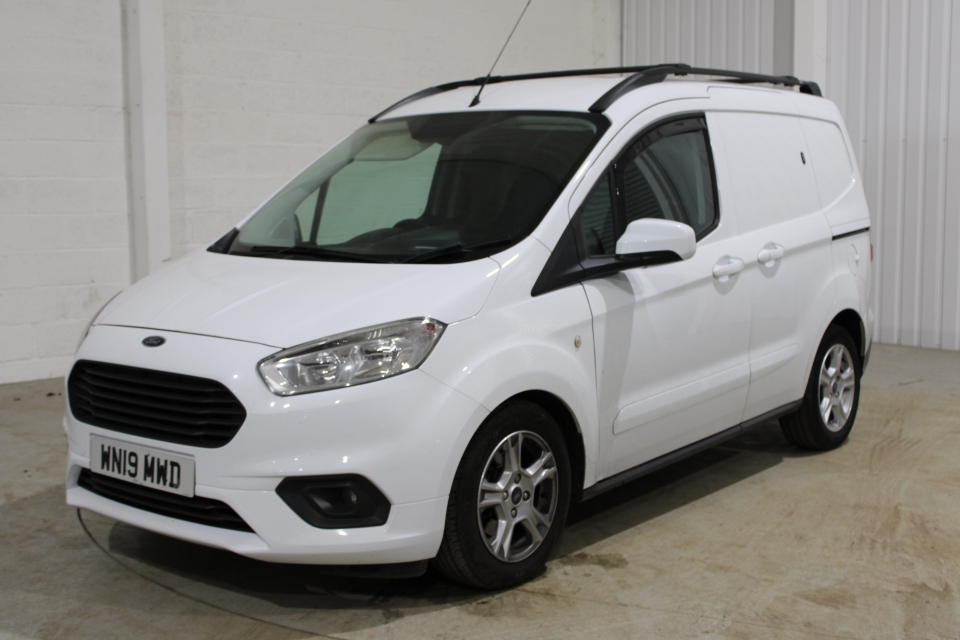 Ford Transit Courier 