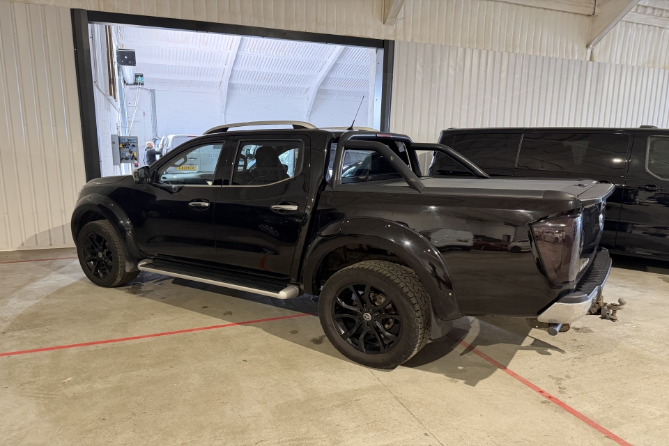 Nissan Navara 