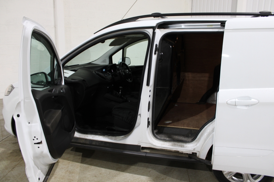 Ford Transit Courier 