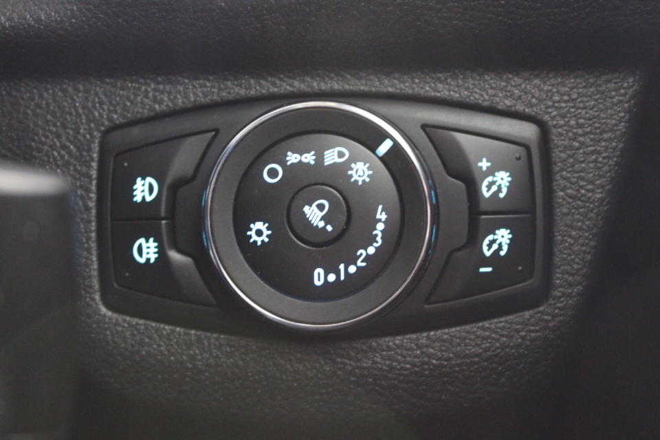 Ford Transit Courier 