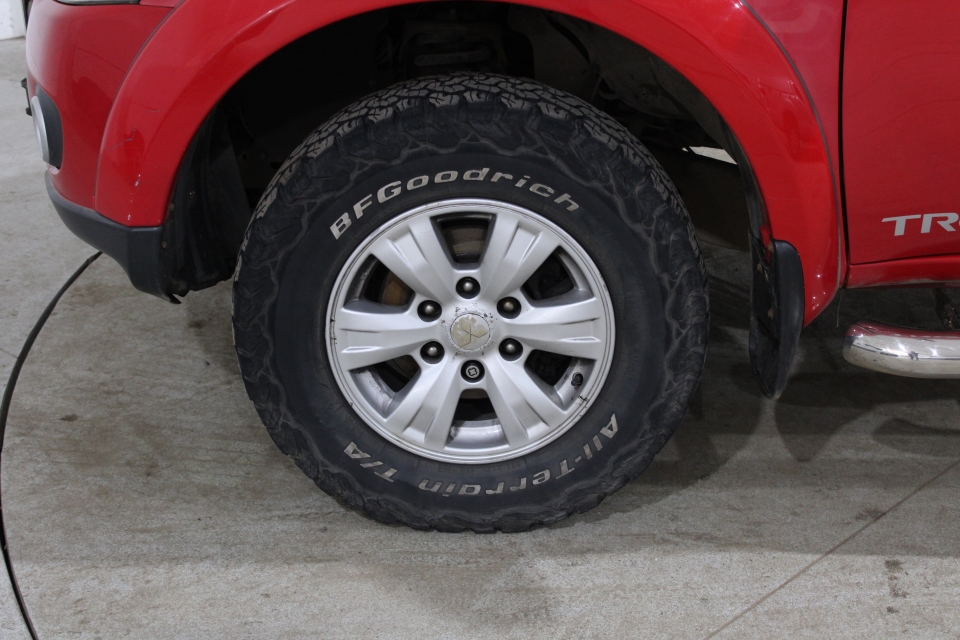 Mitsubishi L200 