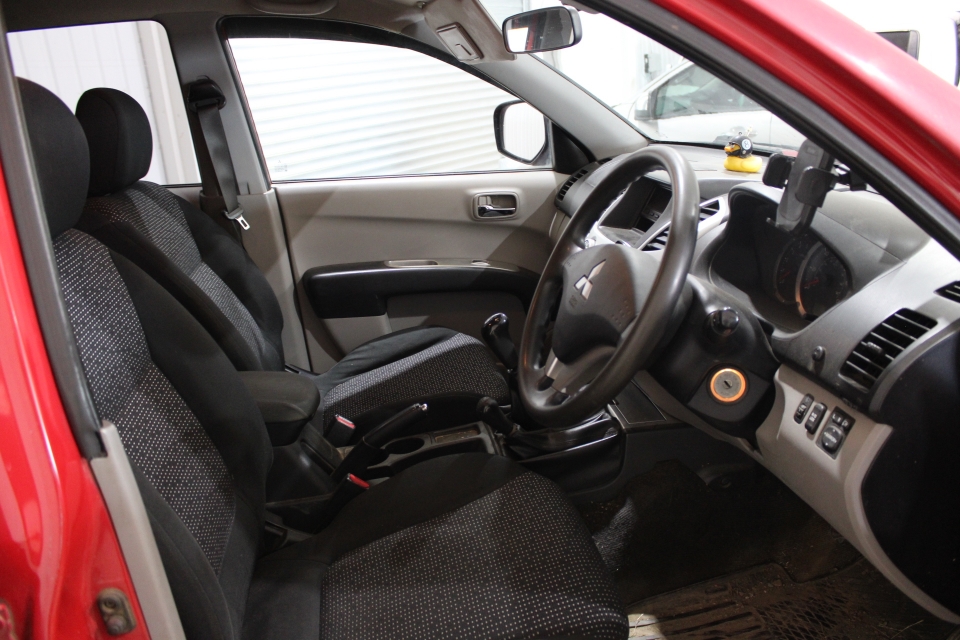 Mitsubishi L200 