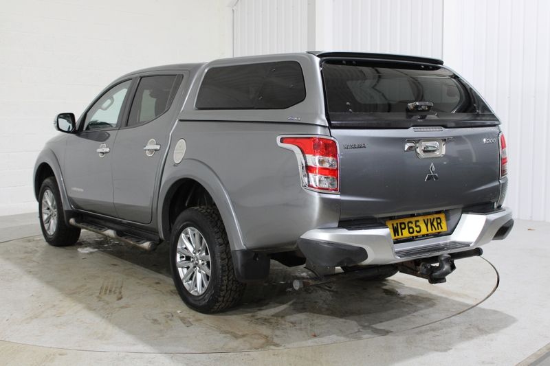 Mitsubishi L200 