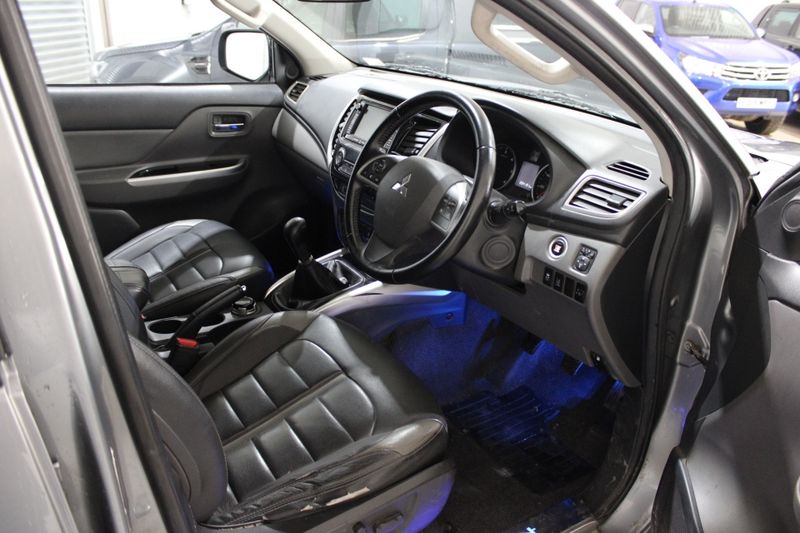 Mitsubishi L200 