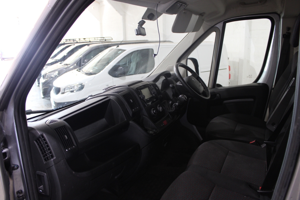Peugeot Boxer 