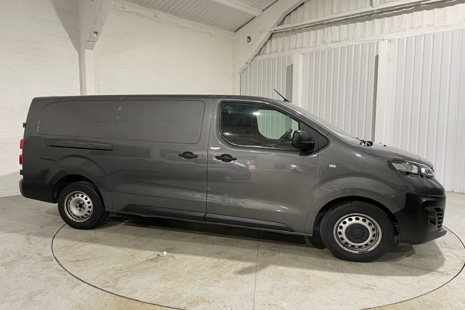 Vauxhall Vivaro 